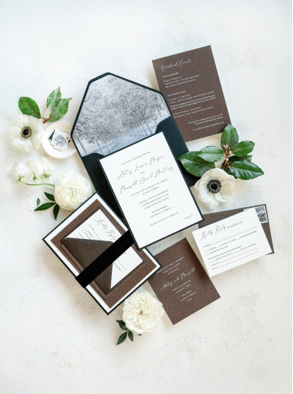 An image of wedding invites 