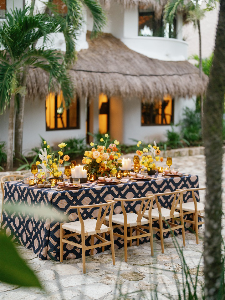 a beautifully set table at a wedding in Hawaii