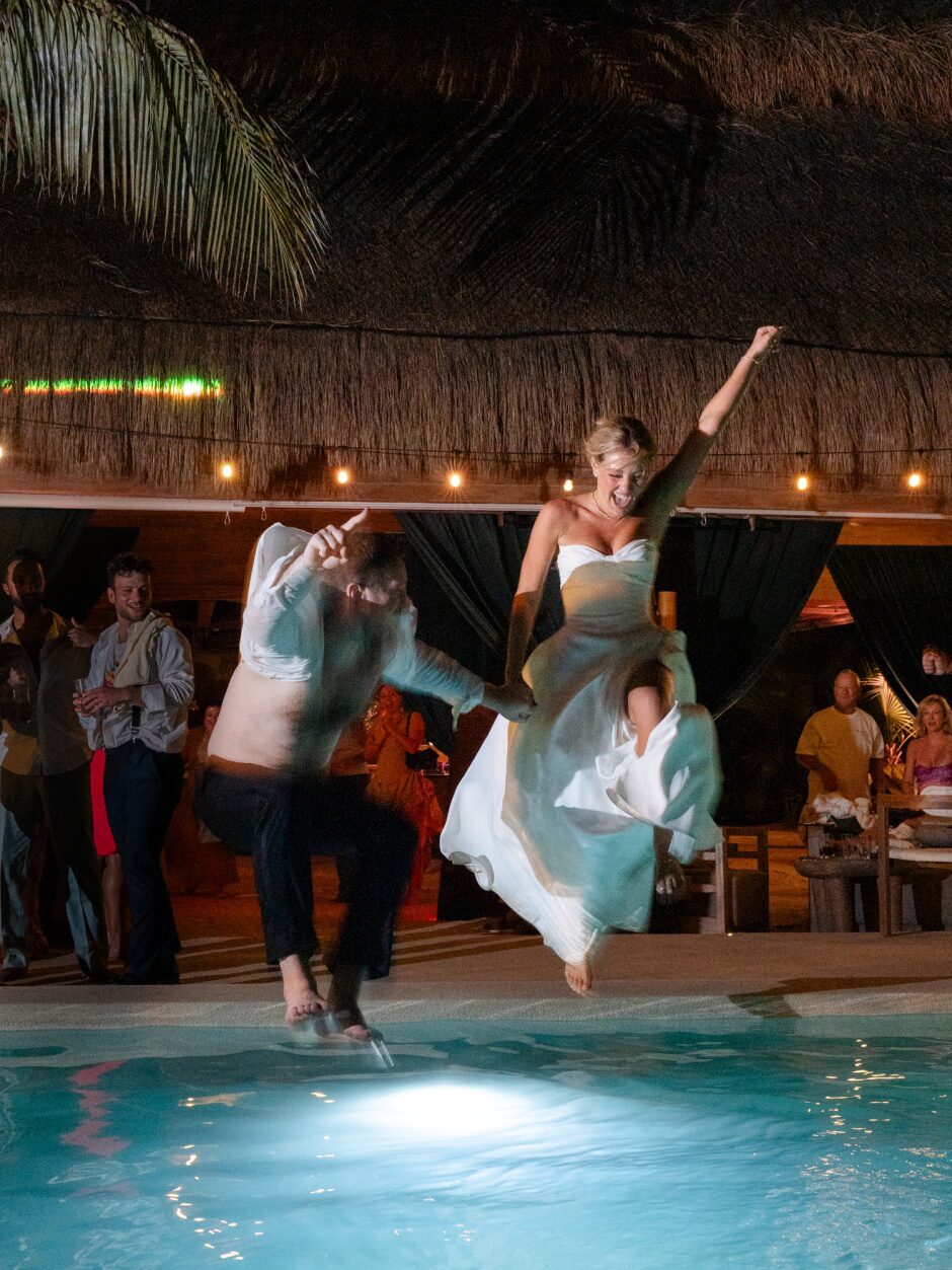 a poolside wedding.
